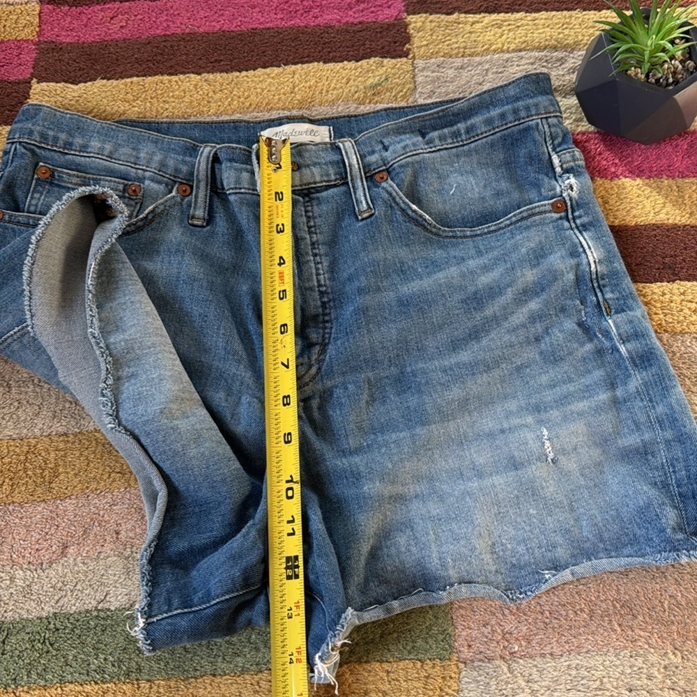 - Madewell High-Rise Denim Shorts size 32 - Picture 12 of 16